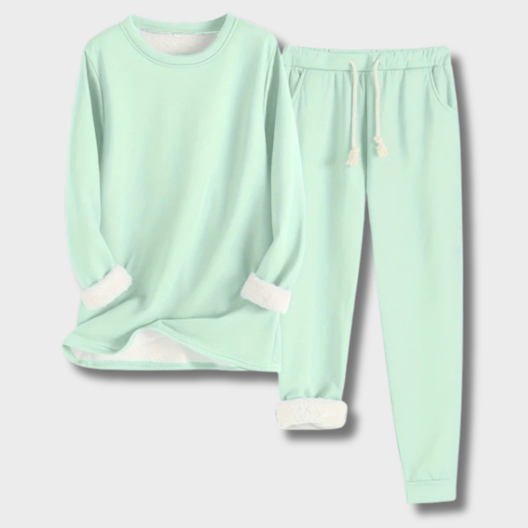 Мария™ – Елегантен почивен комплект