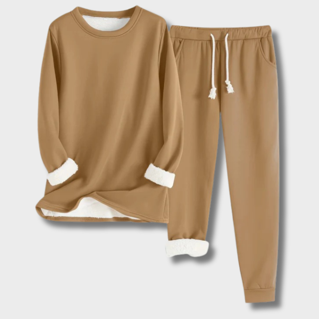 Мария™ – Елегантен почивен комплект