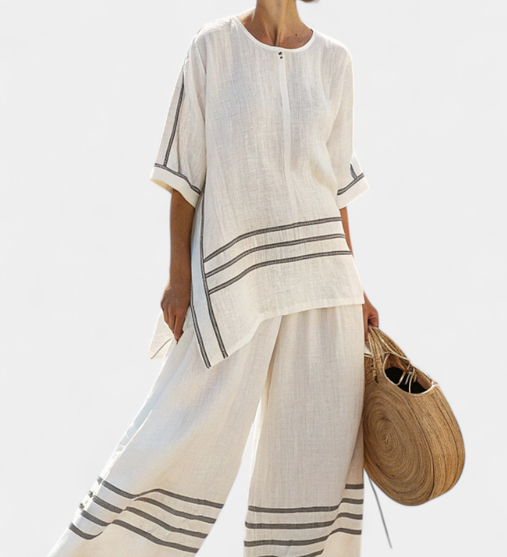 Салопета с широки райета и асиметричен крой - модерен и удобен стил