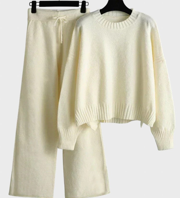 Tereza™ - Елегантен плетен комплект от две части