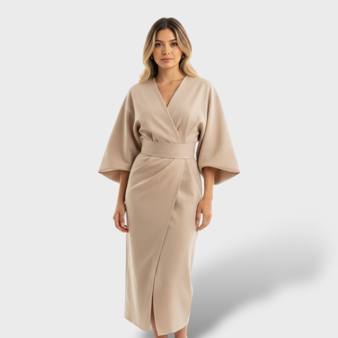 Елегантна рокля с балонни ръкави