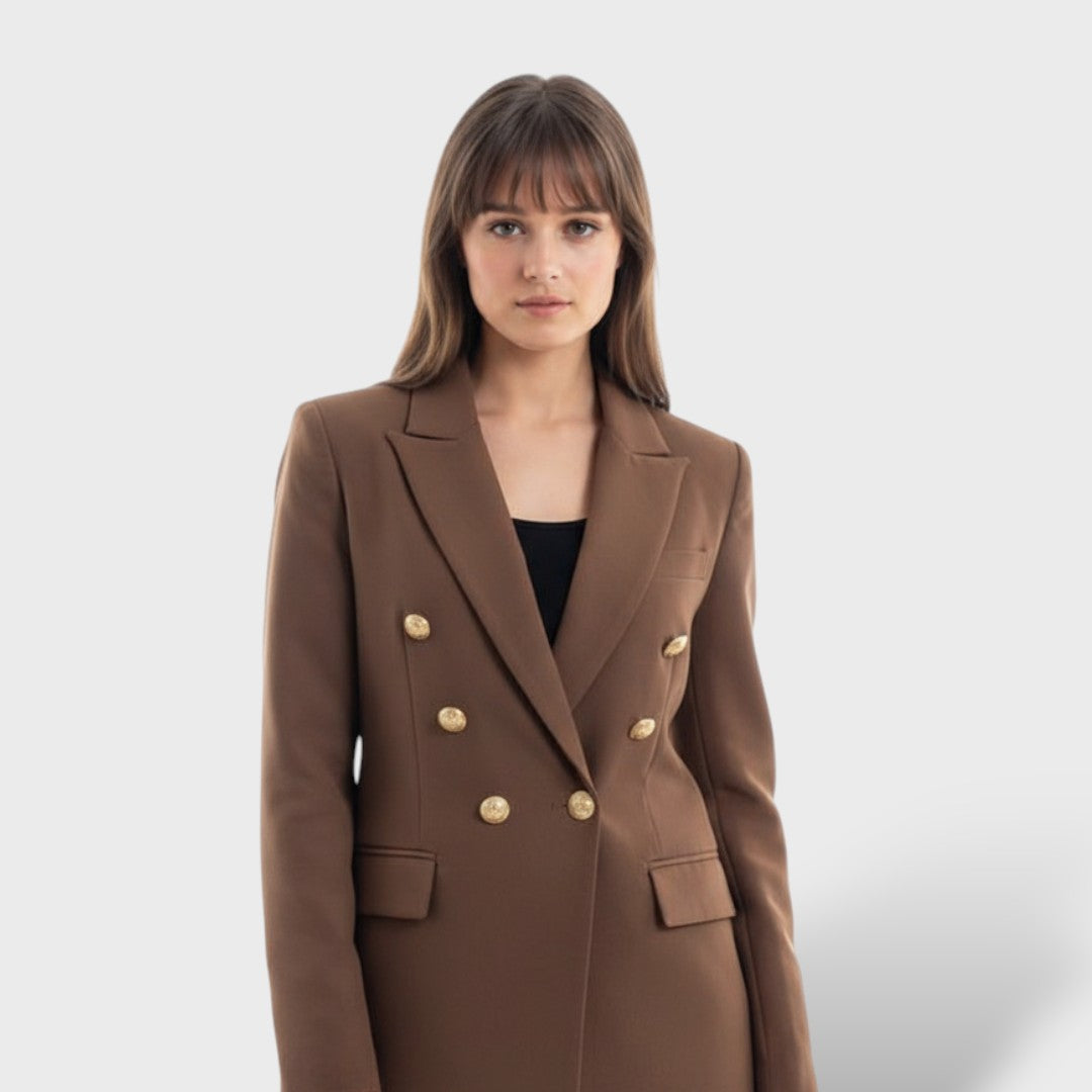 Дамски блейзър с детайли от копчета