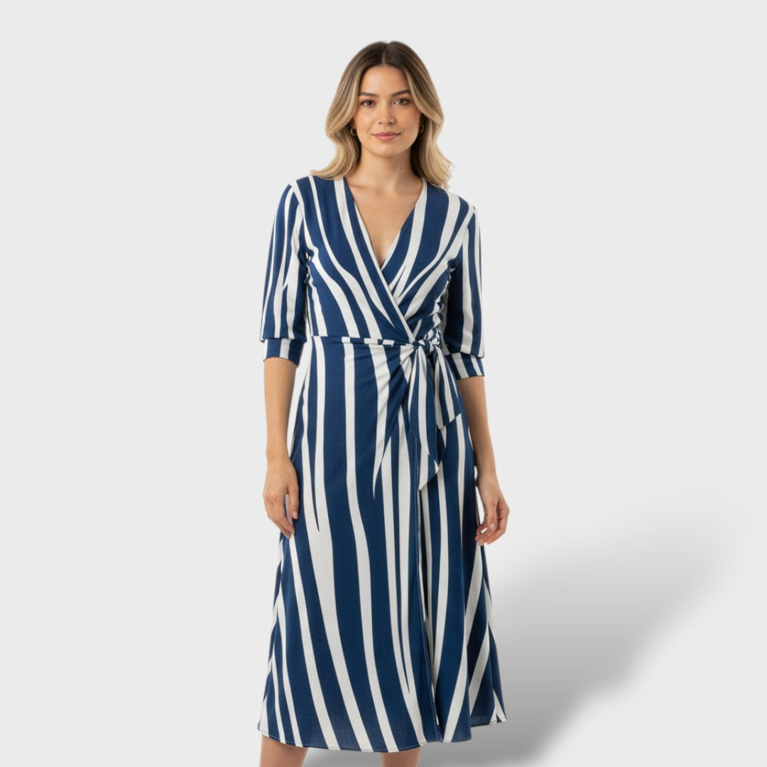 Елегантна обвита вечерна рокля