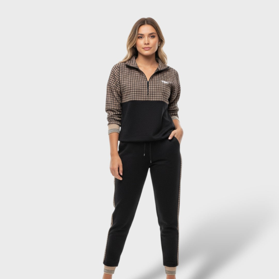 Модерен и Удобен Спортен Комплект за Жени