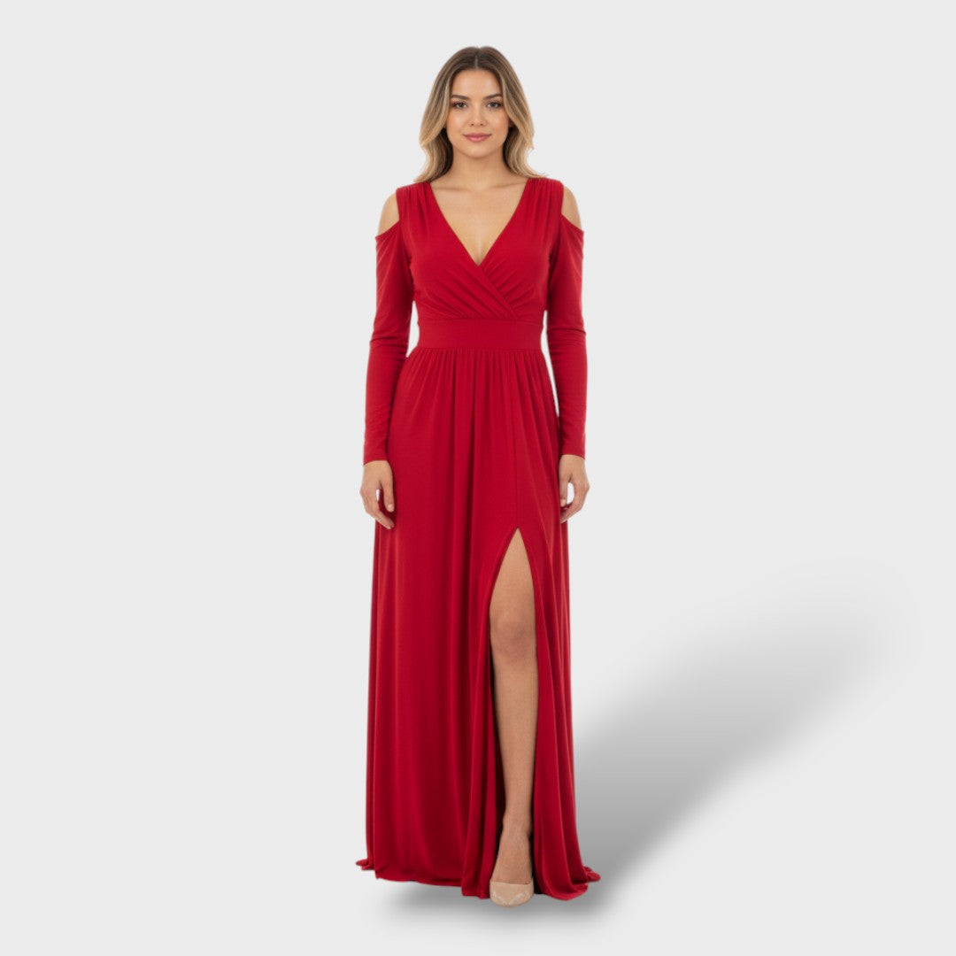 Дълга елегантна рокля с цепка отстрани