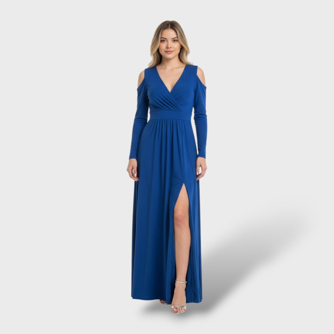 Дълга елегантна рокля с страничен разрез