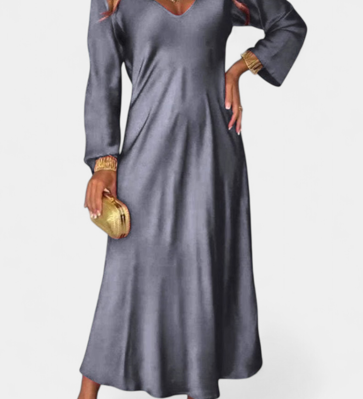 Мартинa Плавна Рокля с V Изрез и Дълги Ръкави