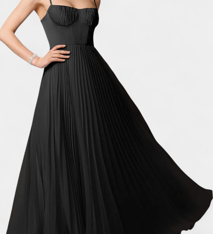 Нивес - Плисирана шифонена рокля с деколте във формата на сърце и оформен корсет