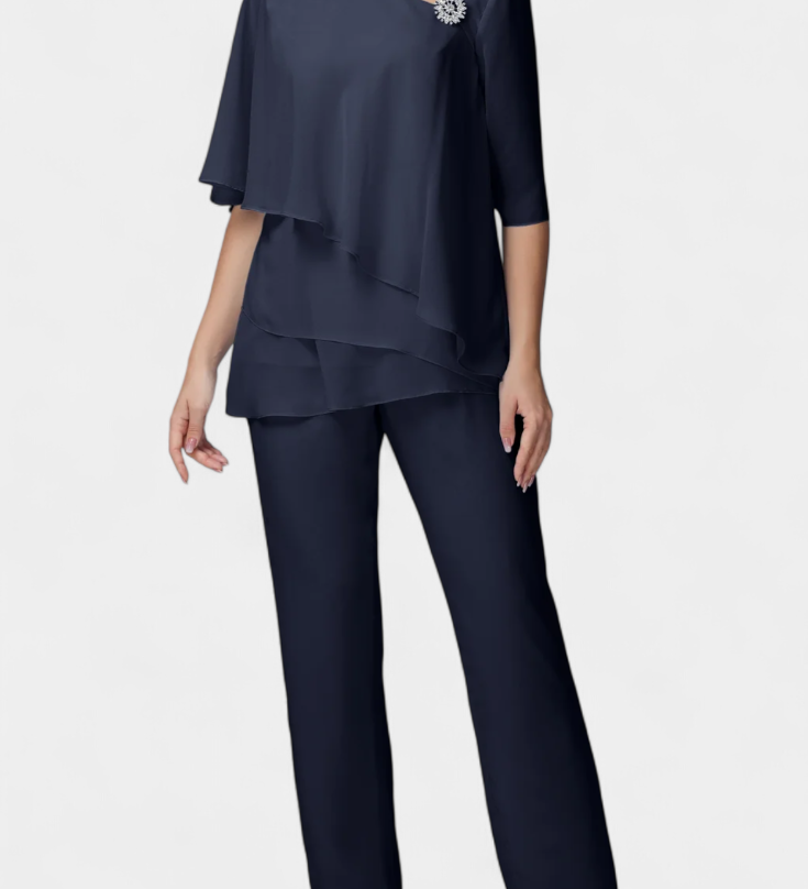 Лана Две Части с Женствена Силуета без Усещане за Напрежение